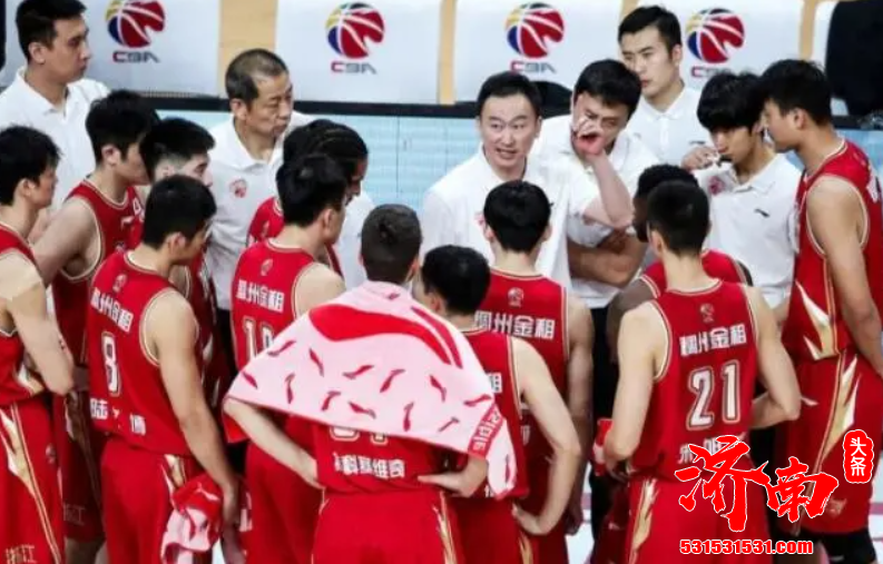 深圳男篮经过4节鏖战 在上半场结束领先17分的情况下 最终未能赢得比赛