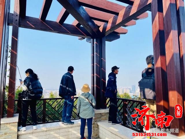 济南茂岭山山体公园景观修建基本完工，市民已去打卡健身