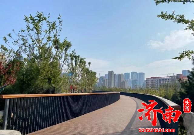 济南茂岭山山体公园景观修建基本完工，市民已去打卡健身