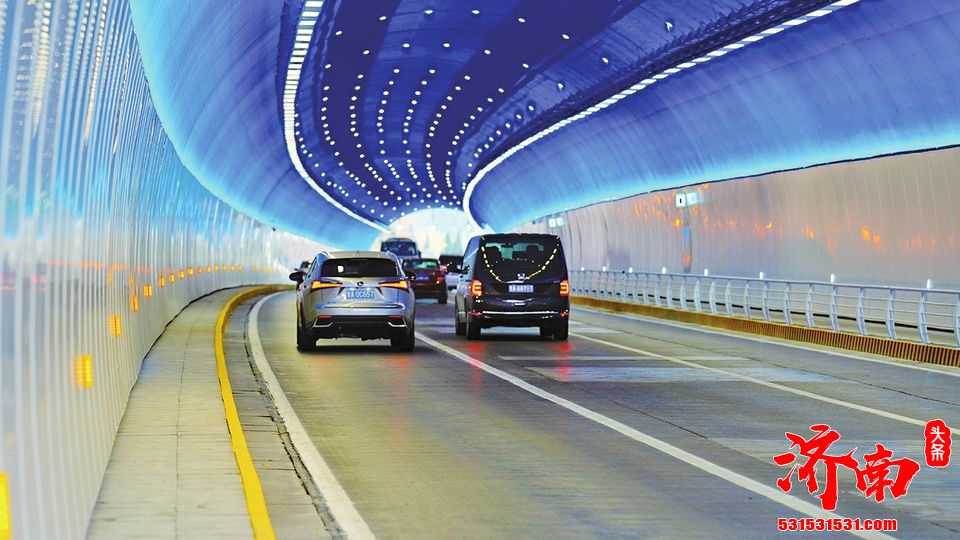 转山隧道亮“新妆”济南再多一条星空隧道