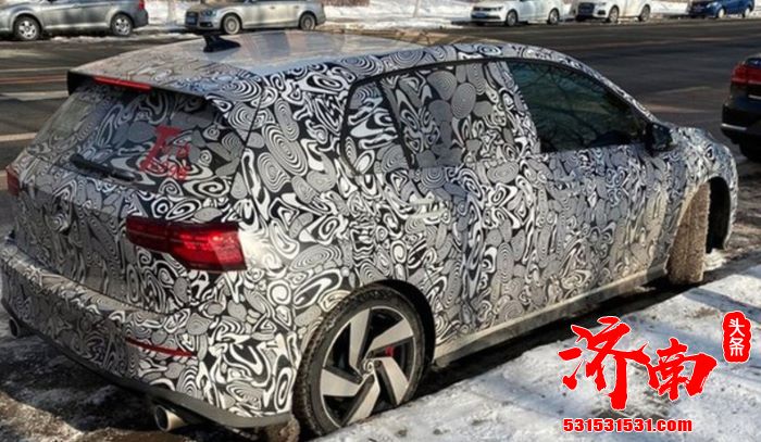 EA888发动机 尾标变为380TSI 国产高尔夫GTI谍照曝光