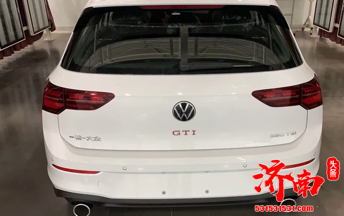 EA888发动机 尾标变为380TSI 国产高尔夫GTI谍照曝光