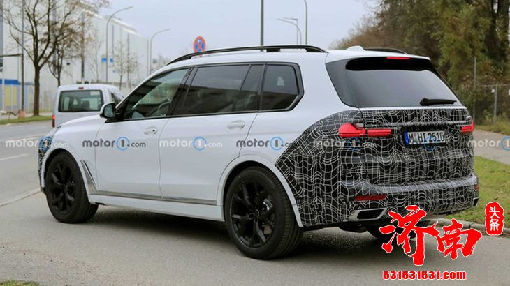 新款宝马X7渲染图曝光 分体式头灯有改变 动力与现款相同