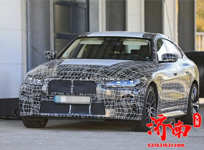全新宝马i4将推出三款车型 顶配版车配备双电机四驱 外观和内饰优化升级