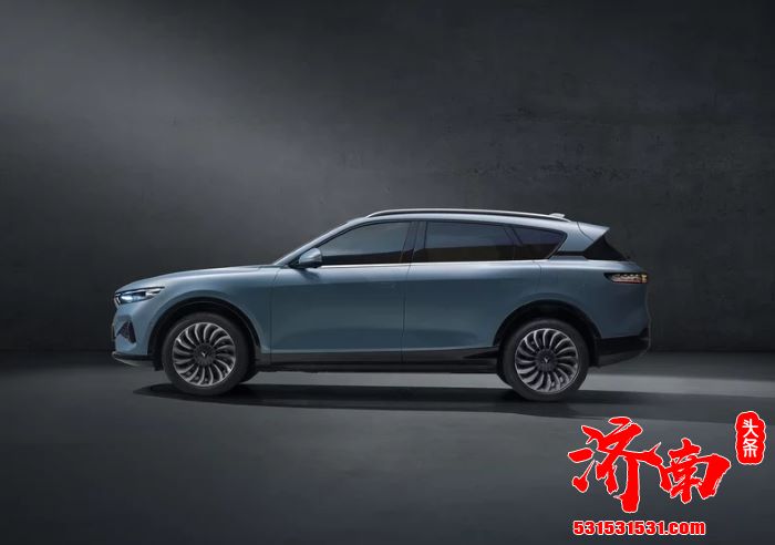 岚图FREE将于12月18日首秀 提供两种动力 售价或40万左右