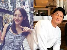 王棠云晒婚礼照片庆祝结婚三周年