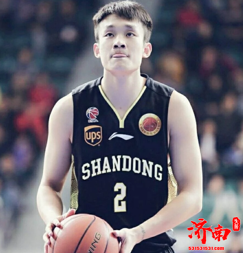 作为山东篮球培养的一刻璀璨之星 丁彦雨航本赛季重新回归球队