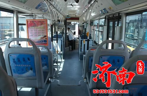 明年起，济南市60周岁及以上老年人可免费乘坐公交车！老年卡退款、升级细则来了！