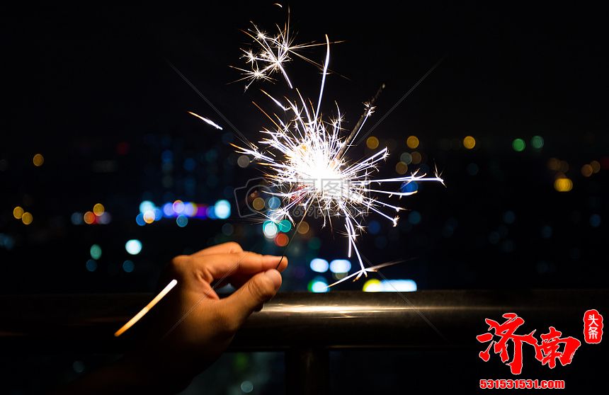 北京大兴区消防救援支队的消防员就做了一组实验，仅3秒就能把毛巾引燃