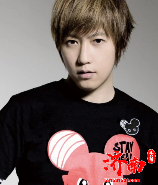 阿信发长文庆祝五月天成团24周年，走心地感谢所有歌迷