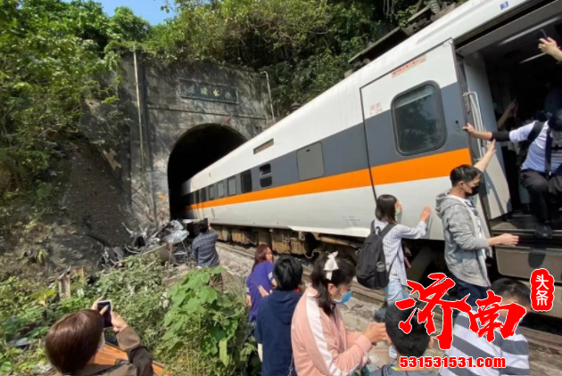台铁脱轨列车司机确认殉职 目前至少36人无生命迹象