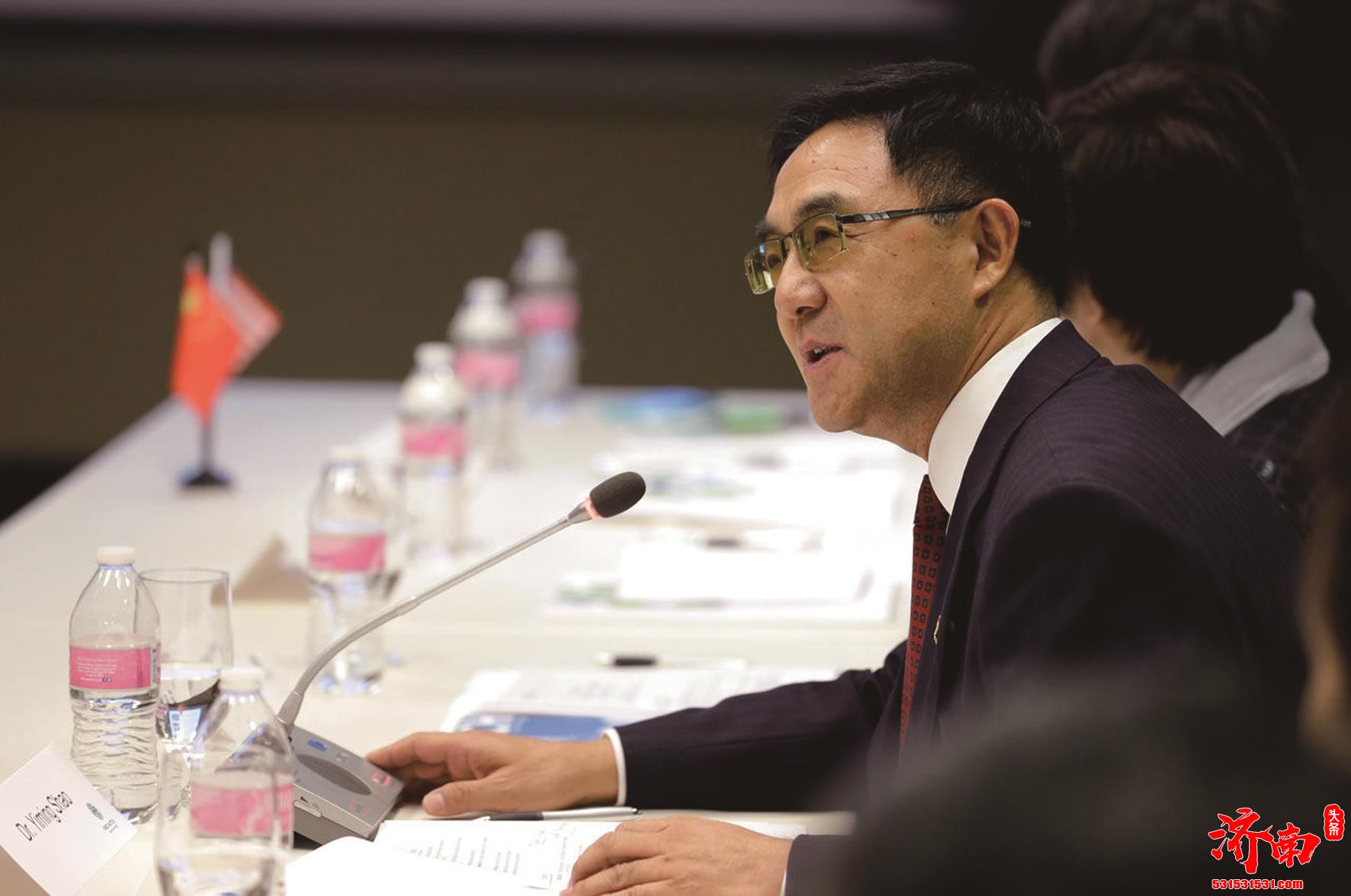 专访中疾控专家邵一鸣：接种新冠疫苗不影响备孕