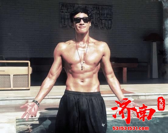 何润东婚后身材走样，发际线越来越高，网友直呼：这不是刘能吗？