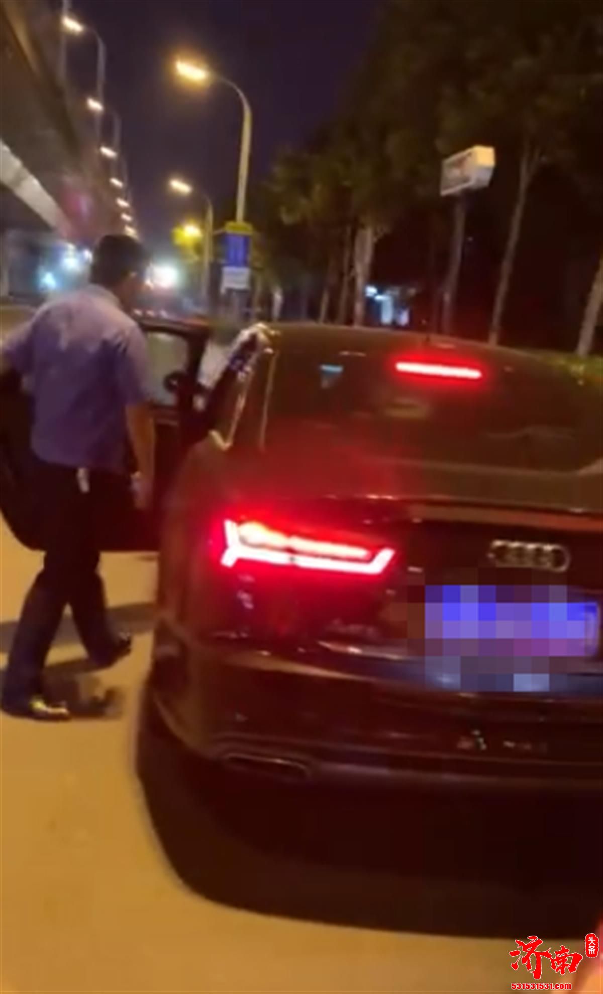 合肥城管人员开奥迪A6执法遭质疑