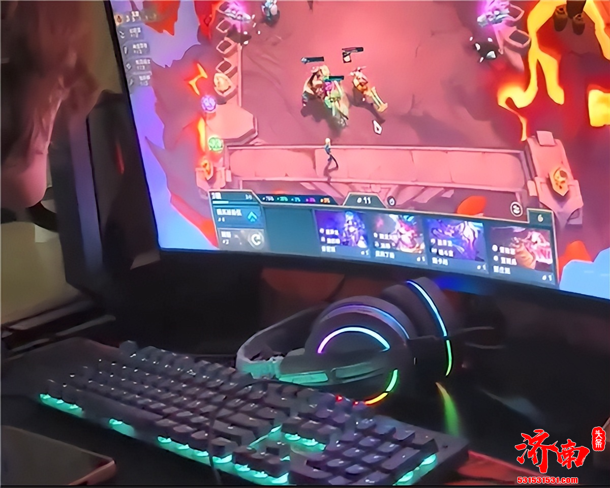 内蒙古一男生高考总分200+终于可以安心打游戏了