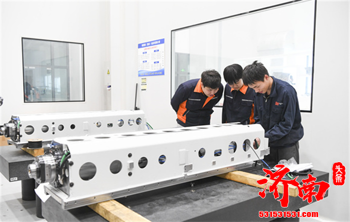 济南市12345市民服务热线“话题榜”⑫：“你”问即答，“才”聚泉城《济南日报·爱济南》