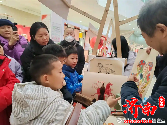 以“福马踏春至·非遗焕新彩”为主题的新年非遗游园会，在济南市文化馆热闹启幕